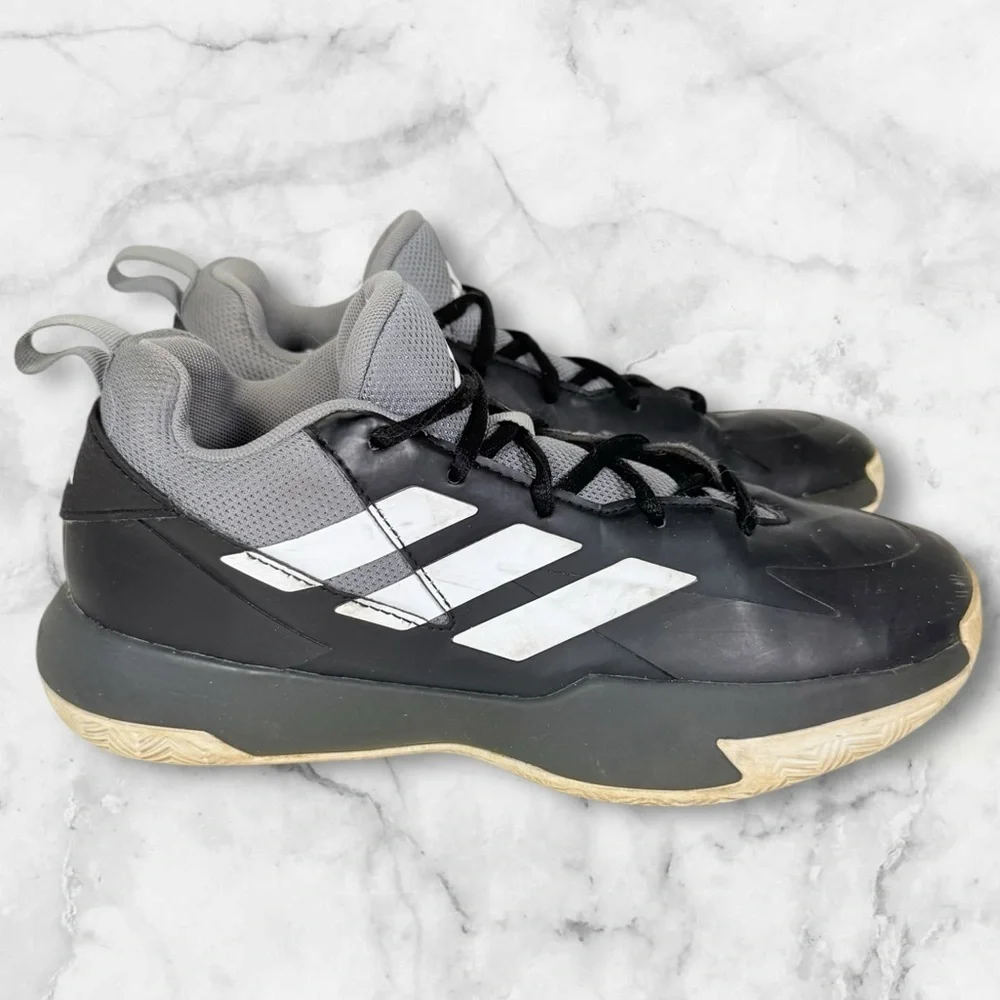 Kids Adidas Cross 'Em Up Select size 5.5